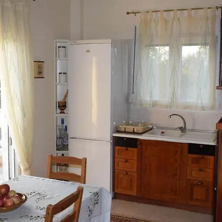Deppy's House κοντά στα λουτρά πόζαρ