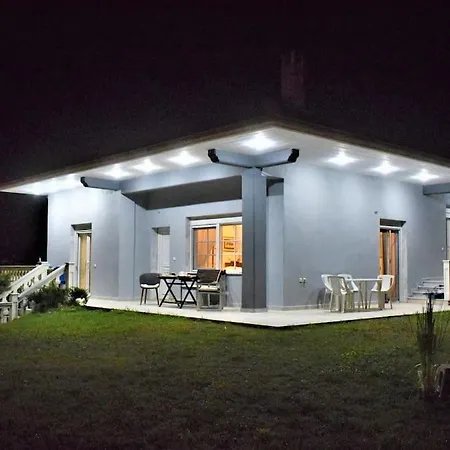 Deppy's House κοντά στα λουτρά πόζαρ