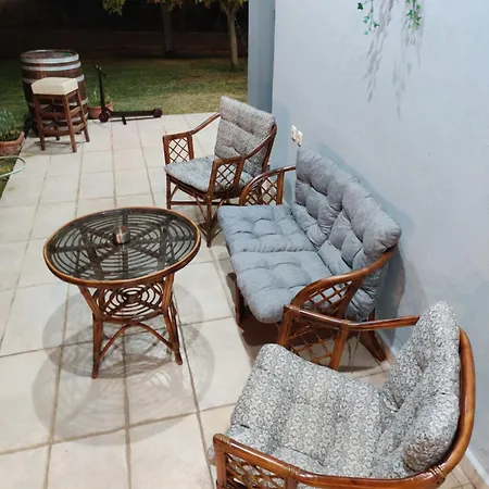 Deppy's House κοντά στα λουτρά πόζαρ *