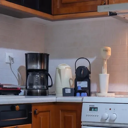Deppy's House κοντά στα λουτρά πόζαρ Apartment