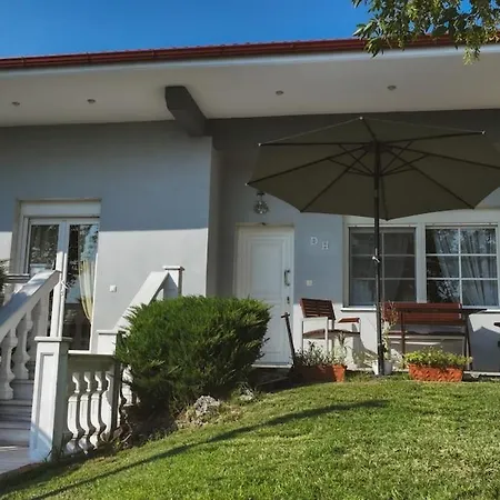 Apartman Deppy's House κοντά στα λουτρά πόζαρ Chrysi