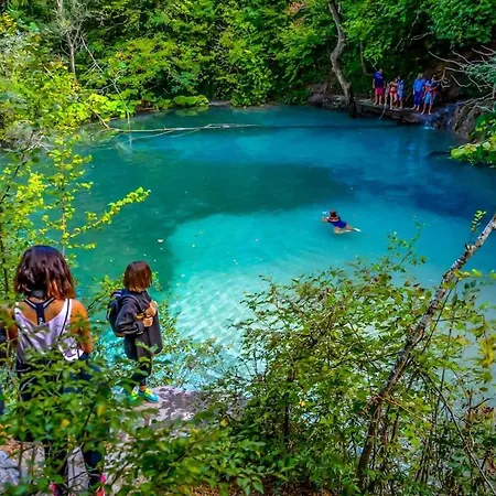 Deppy's House κοντά στα λουτρά πόζαρ * Chrysi