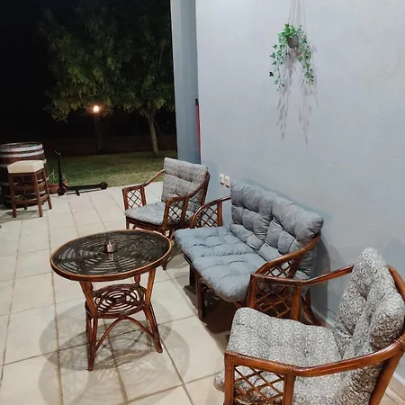 Appartement Deppy's House κοντά στα λουτρά πόζαρ Chrysi