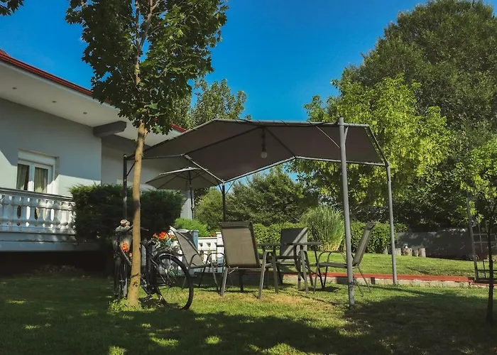 Deppy's House κοντά στα λουτρά πόζαρ