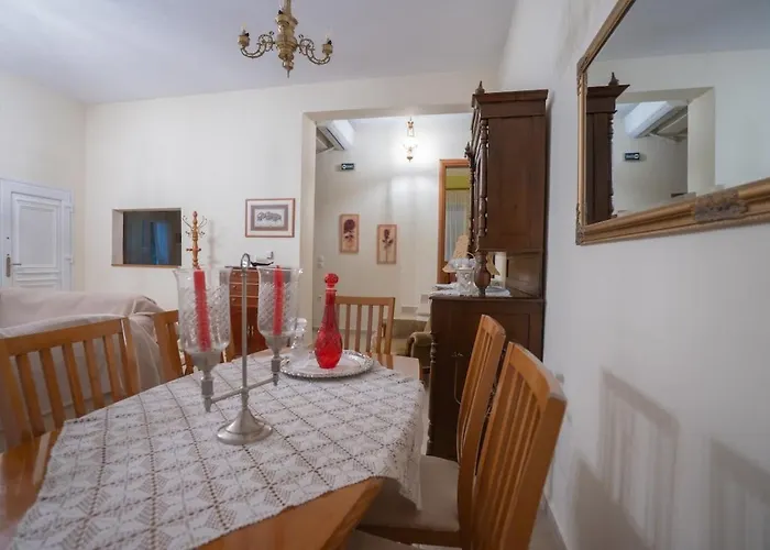 Apartament Deppy's House κοντά στα λουτρά πόζαρ *